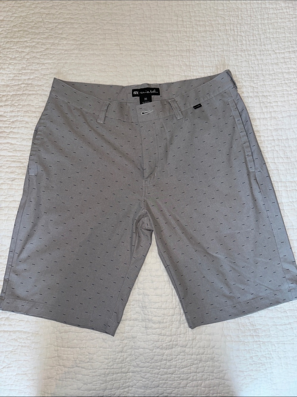 TravisMathew Light Gray Micro-Pattern Flat Front Shorts 35x10”